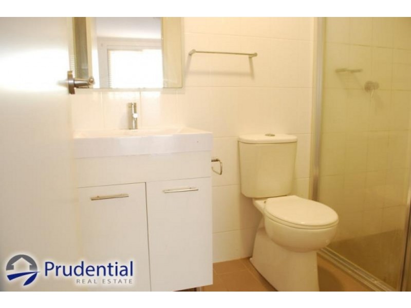 10E/541 Pembroke Road, Leumeah NSW 2560