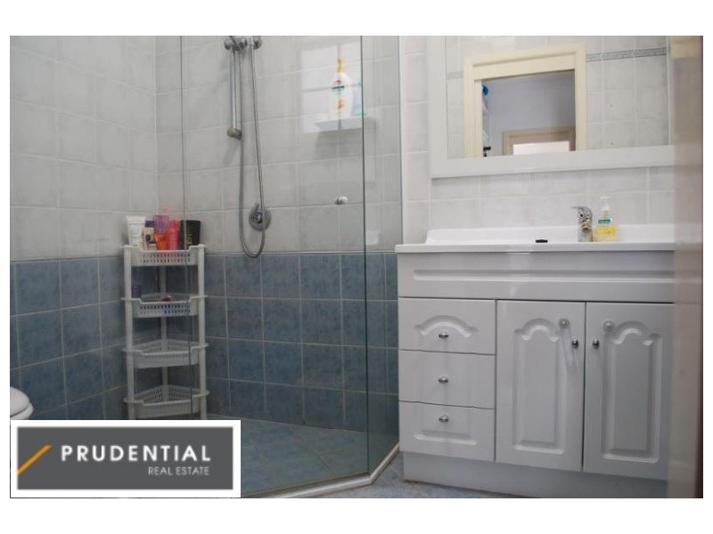 47 Junction Rd, Leumeah NSW 2560