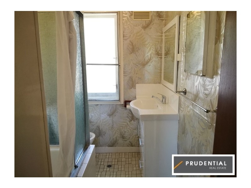 9 Phillip Street, Campbelltown NSW 2560