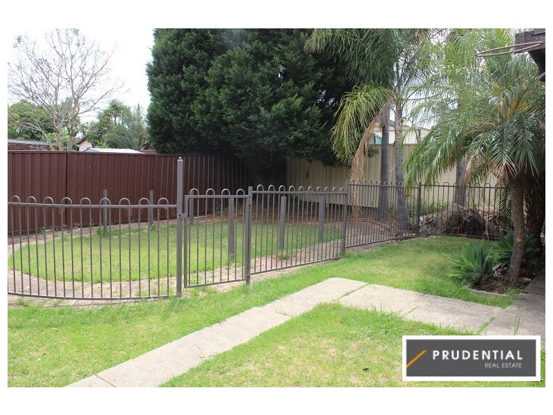30 Normandy Terrace, Leumeah NSW 2560