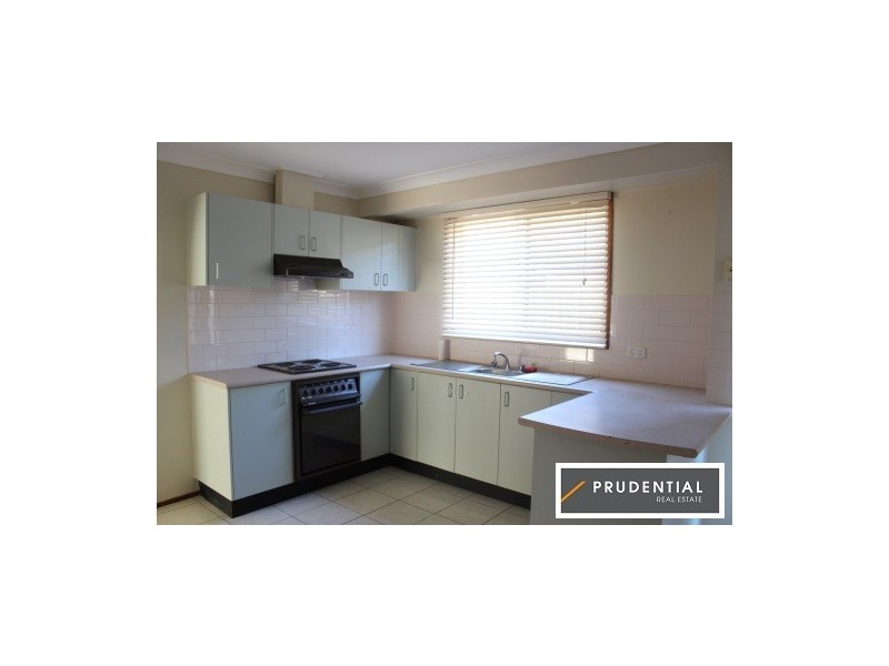 1/14 Bird Place, St Helens Park NSW 2560