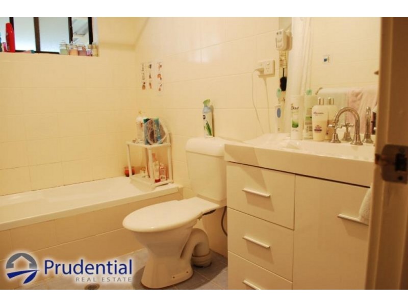 2 Ocean Place, Woodbine NSW 2560