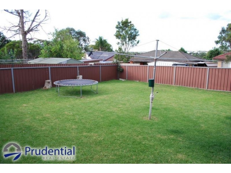 2 Ocean Place, Woodbine NSW 2560