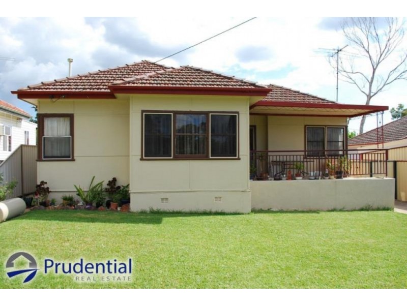71 Allman Street, Campbelltown NSW 2560