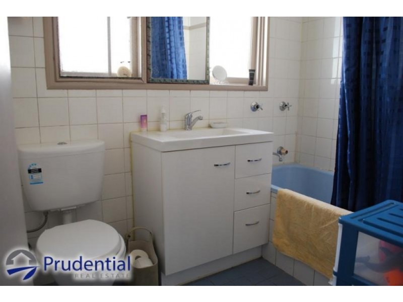 71 Allman Street, Campbelltown NSW 2560