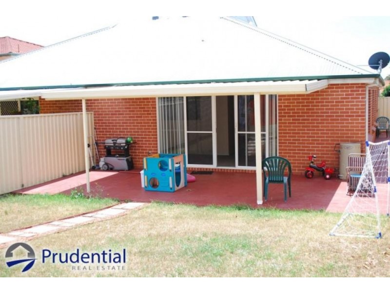 2/57 Theseus Cct, Rosemeadow NSW 2560