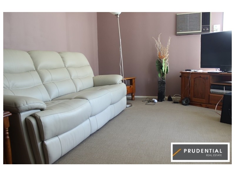 3 Fitzroy Crescent, Leumeah NSW 2560