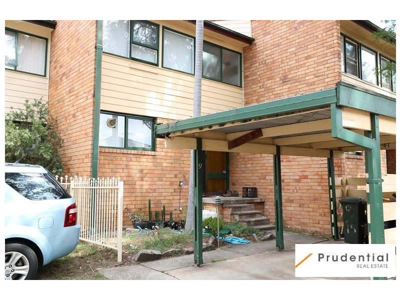 9/15 Stringybark Place, Bradbury NSW 2560