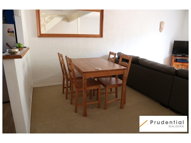 9/15 Stringybark Place, Bradbury NSW 2560