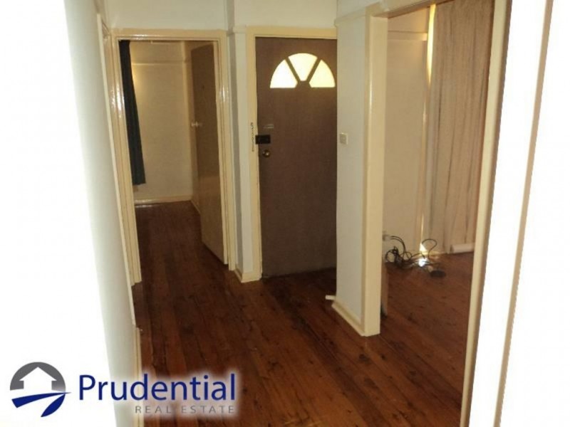 1 English Street, Glenfield NSW 2167