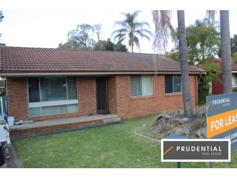 32 Queenscliff Drive, Woodbine NSW 2560