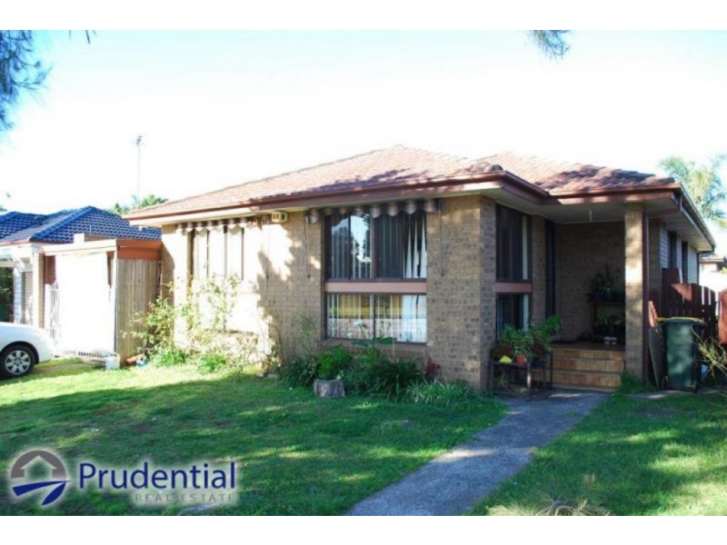 247 Copperfield Drive, Rosemeadow NSW 2560