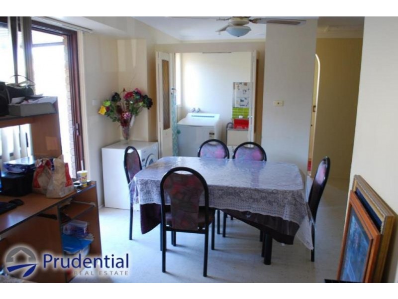 247 Copperfield Drive, Rosemeadow NSW 2560