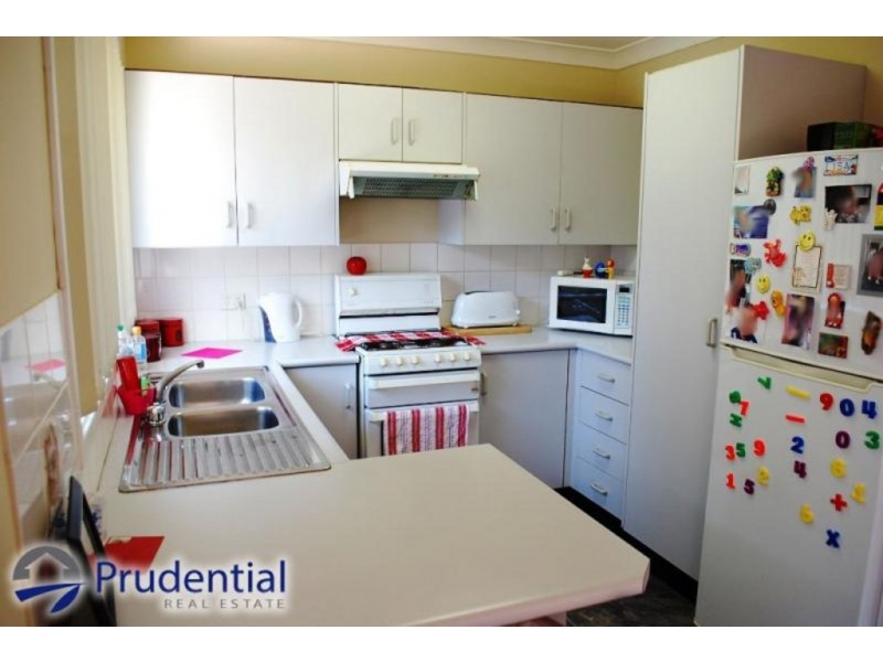 72 Townson Avenue, Minto NSW 2566