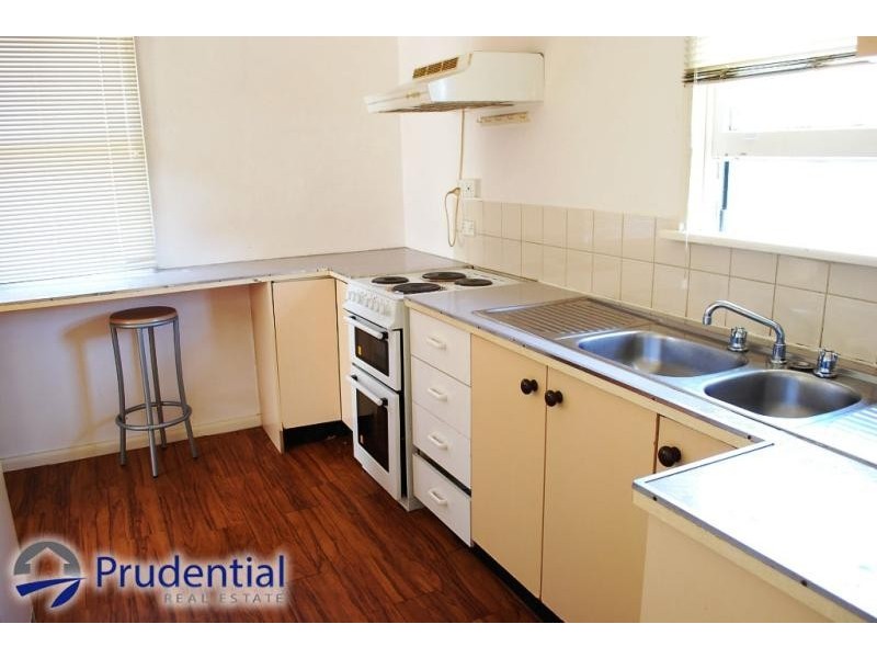 54 Lindesay Street, Campbelltown NSW 2560