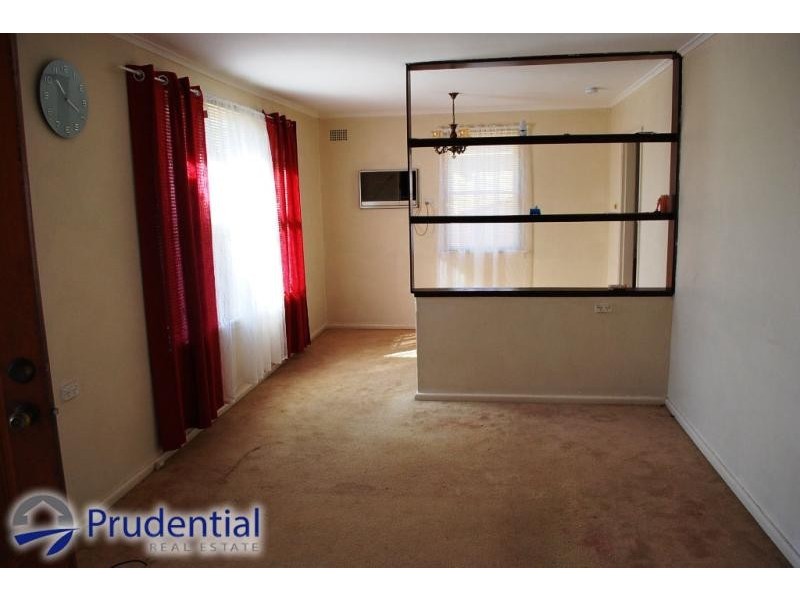 54 Lindesay Street, Campbelltown NSW 2560