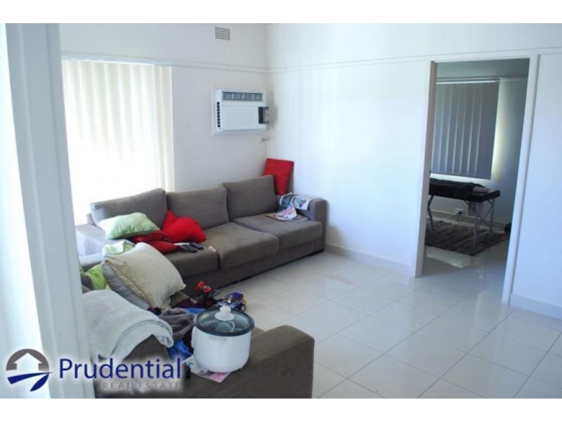 28 Grandview Drive, Campbelltown NSW 2560