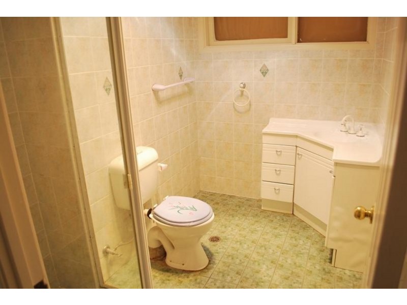 64 Guise Road, Bradbury NSW 2560