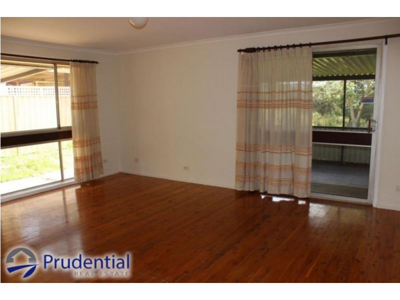 61 Stornaway Avenue, St Andrews NSW 2566