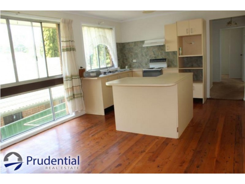 61 Stornaway Avenue, St Andrews NSW 2566