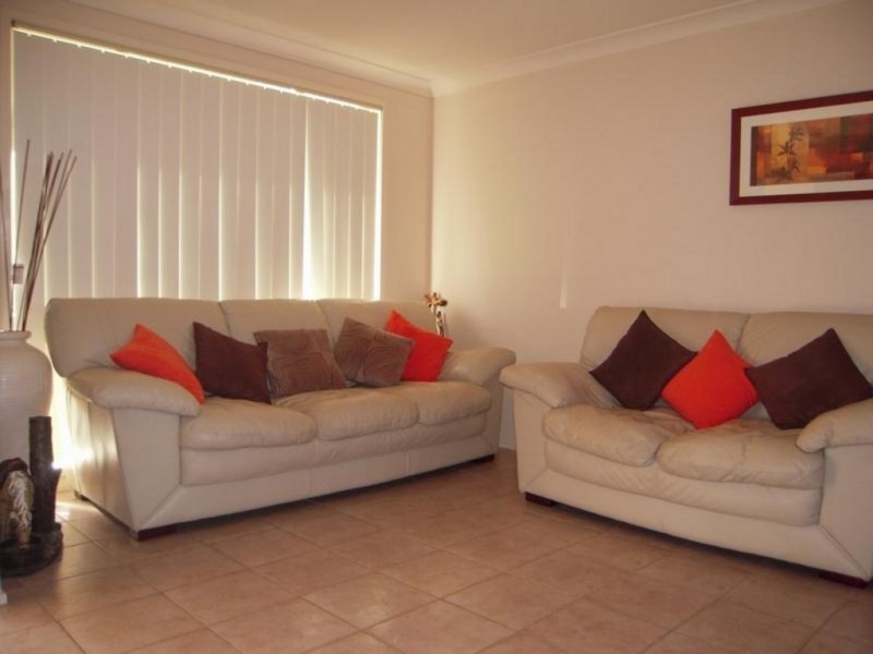 6 Hayes Court, Harrington Park NSW 2567