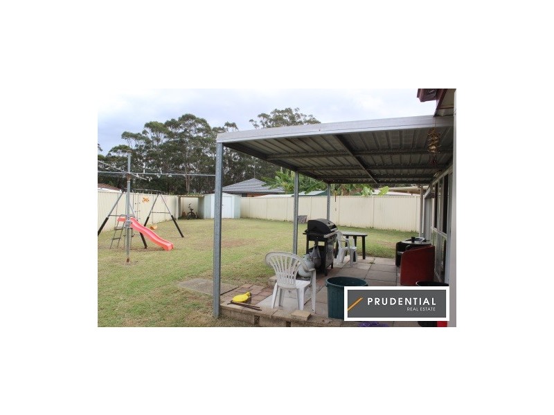 9 Yallara Street, St Helens Park NSW 2560