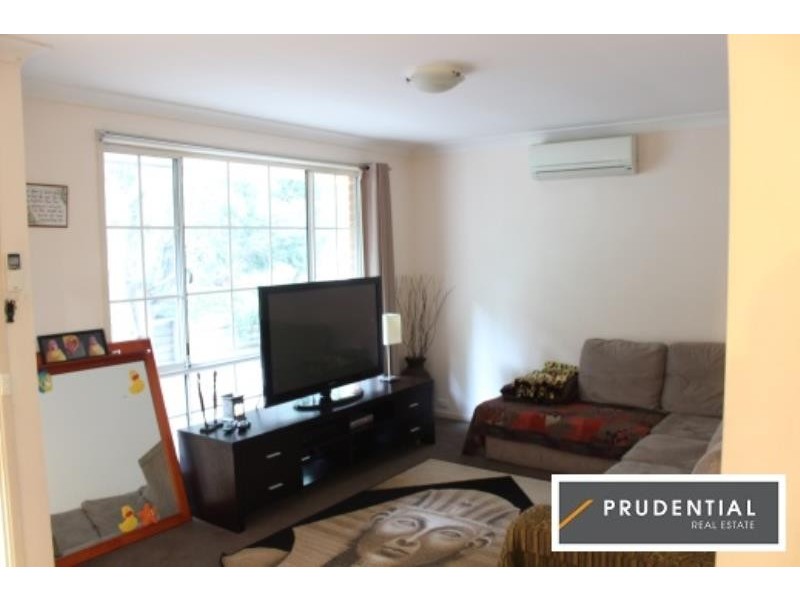 7 Cipolin Drive, Eagle Vale NSW 2558