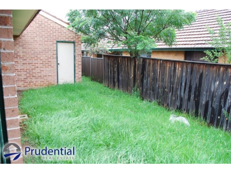 9/36-38 Minto Rd, Minto NSW 2566
