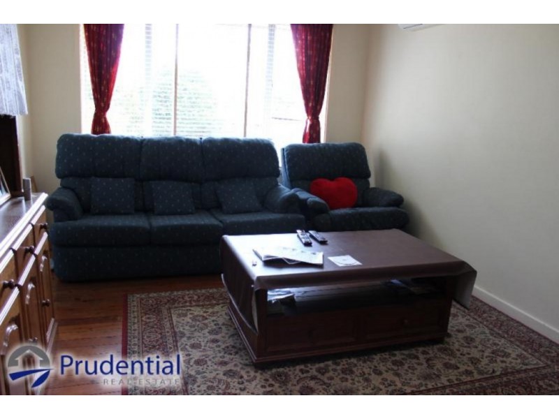 27 Turimetta Avenue, Leumeah NSW 2560