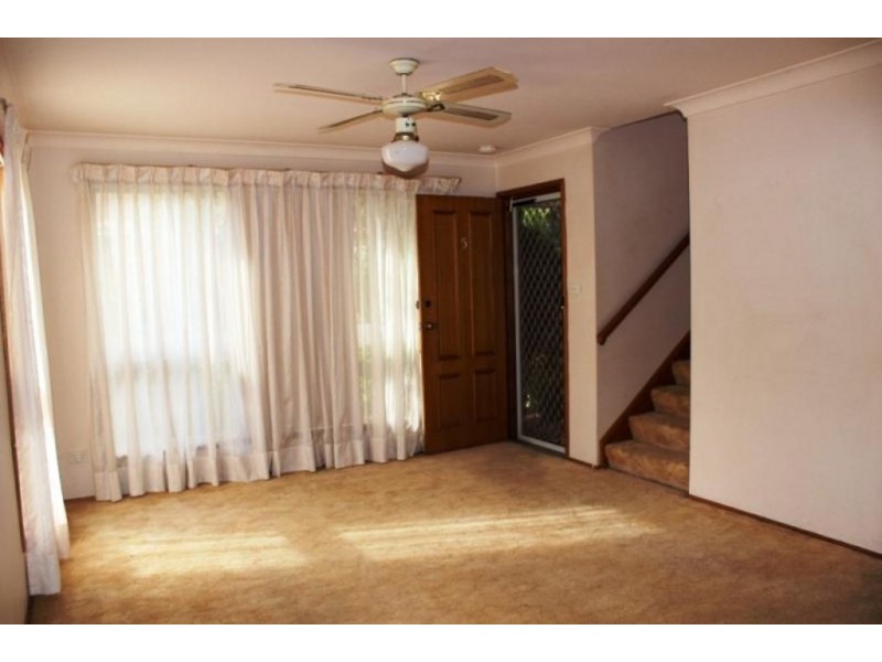 5/5 Guildford Place, Leumeah NSW 2560