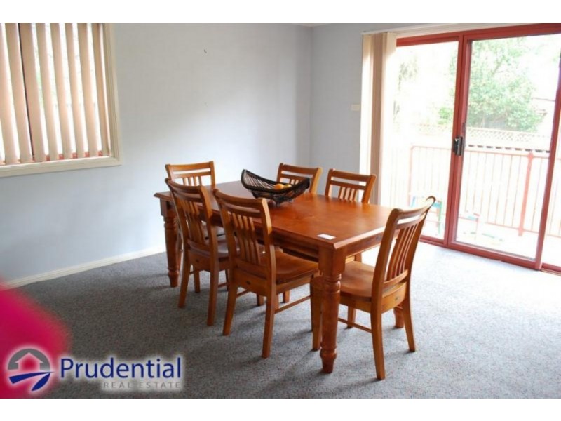 1/143 Waminda Avenue, Campbelltown NSW 2560
