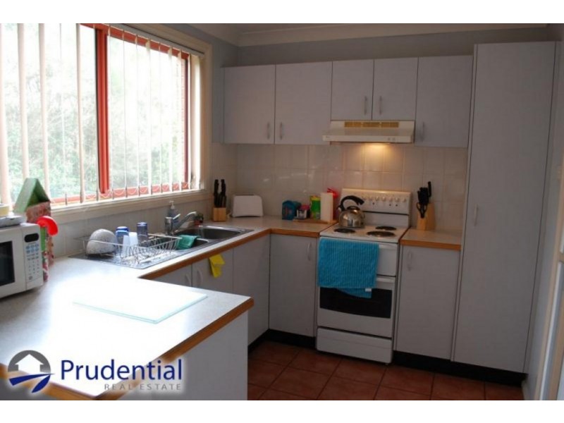 1/143 Waminda Avenue, Campbelltown NSW 2560