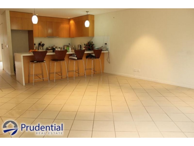 36 Parkside Crescent, Campbelltown NSW 2560