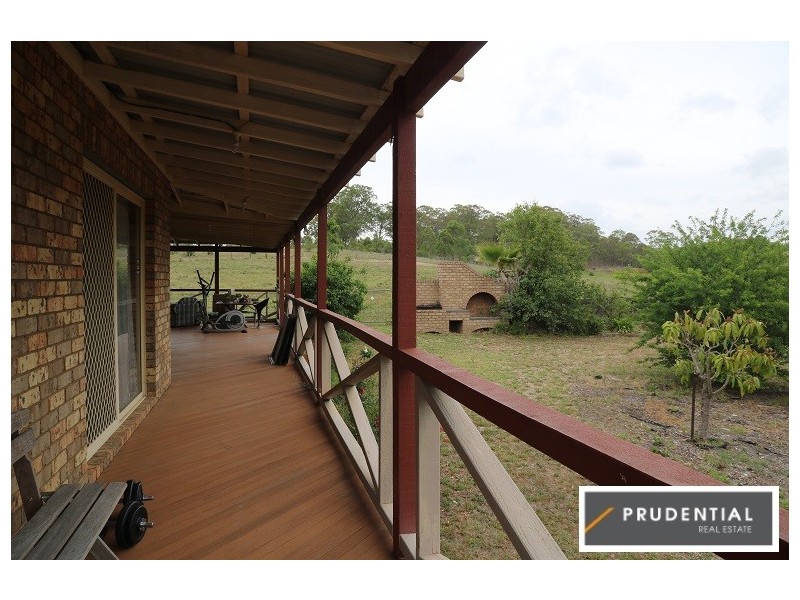 14a Tununda Place, Eschol Park NSW 2558