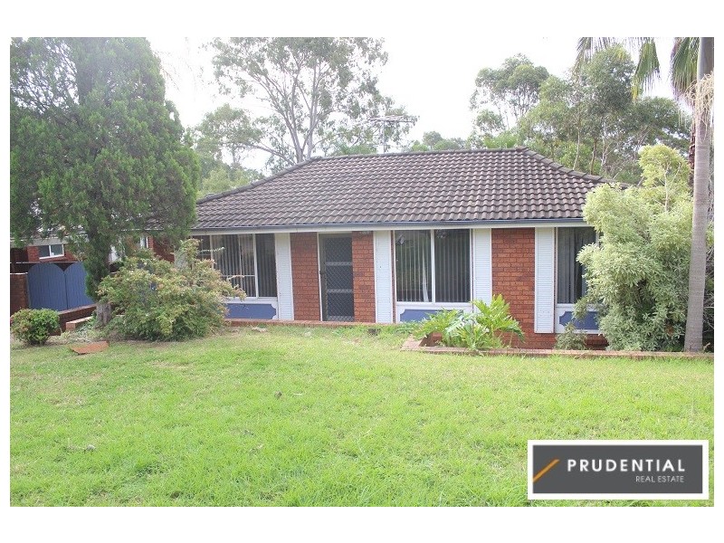 10 Mantalini Street, Ambarvale NSW 2560