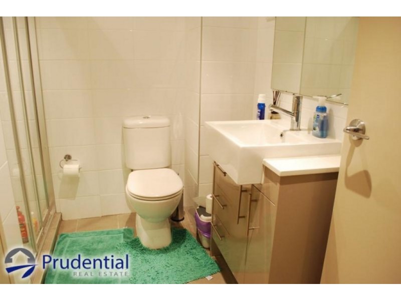 62/3-9 Warby Street, Campbelltown NSW 2560