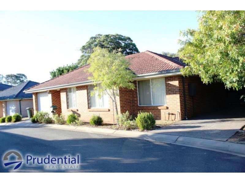 25/17-25 Poplar Cres, Bradbury NSW 2560