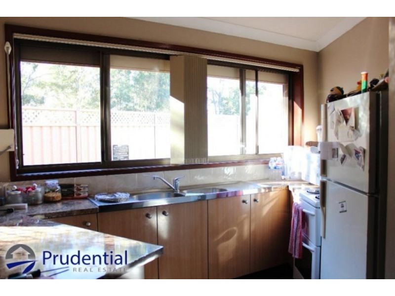 4/15 Rudd Road, Leumeah NSW 2560