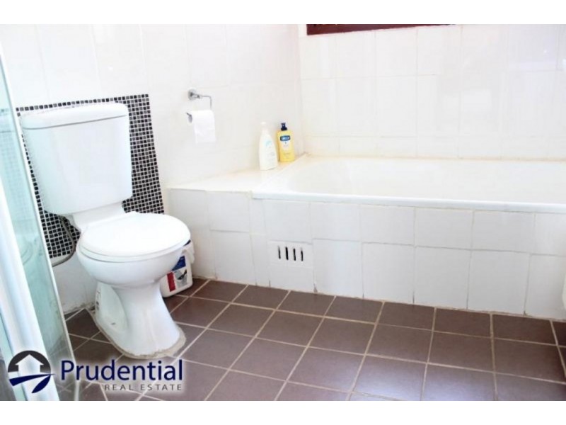 4/15 Rudd Road, Leumeah NSW 2560