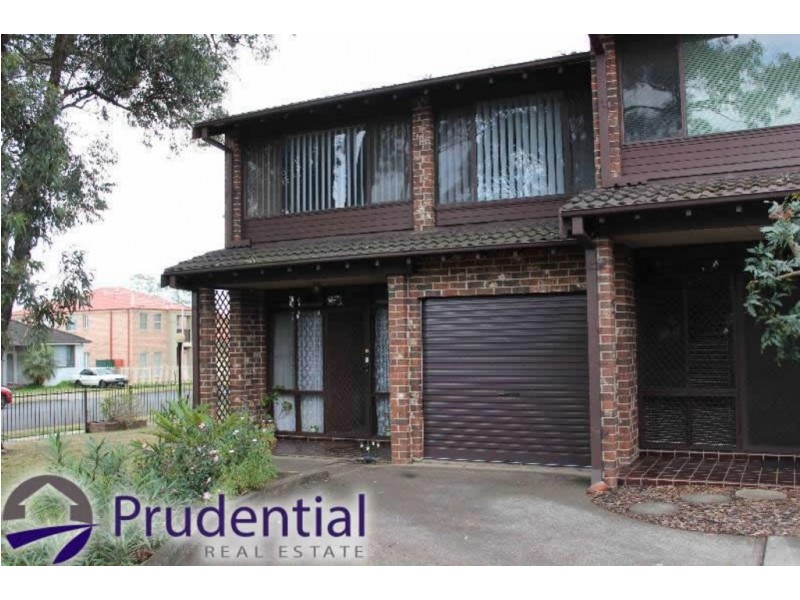 1/14 Chester Road, Ingleburn NSW 2565
