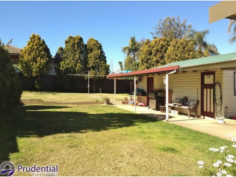164 Canterbury Road, Glenfield NSW 2167