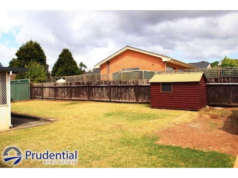 16 Amundsen Road, Leumeah NSW 2560