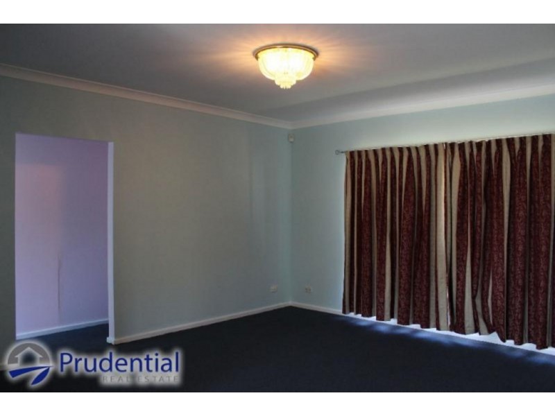 4/30-36 Warwick Street, Minto NSW 2566