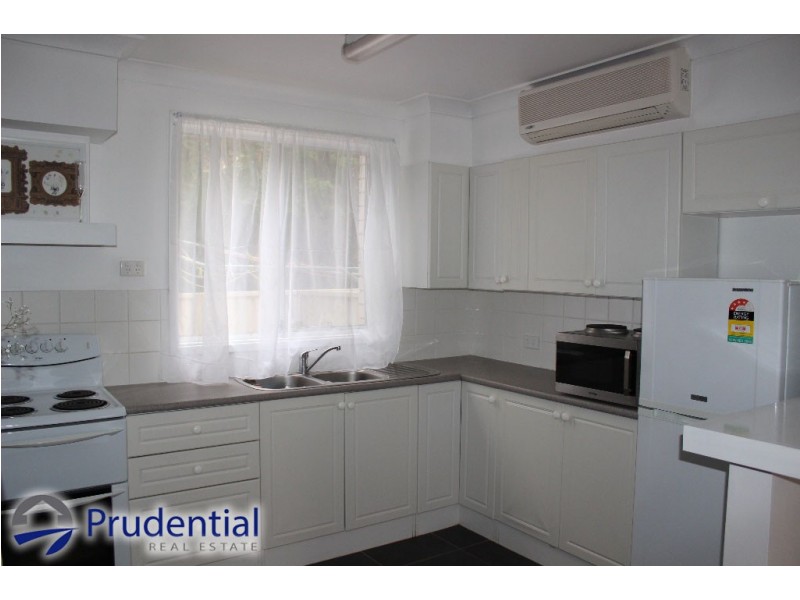 8/107 Broughton Street, Campbelltown NSW 2560