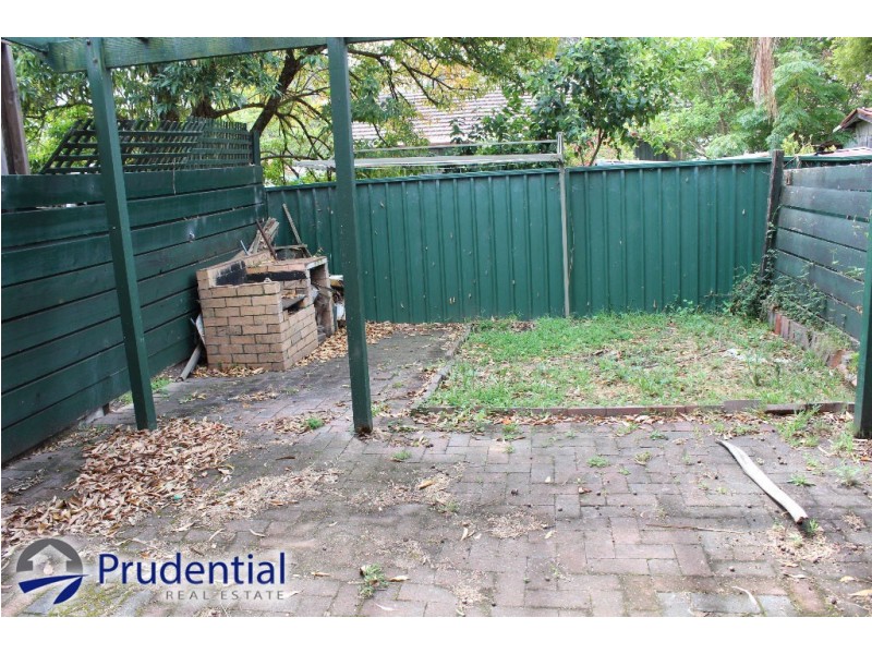 4/14 Harold Street, Macquarie Fields NSW 2564