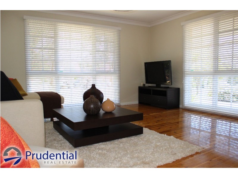 66 Old Kent Rd, Ruse NSW 2560