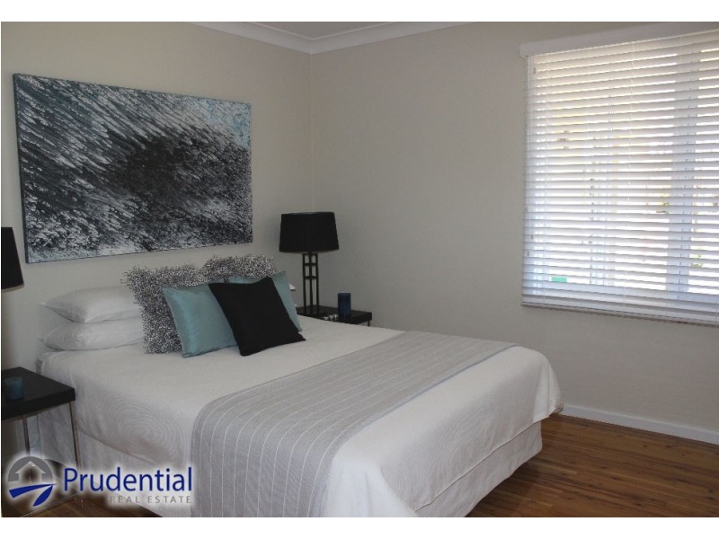 66 Old Kent Rd, Ruse NSW 2560