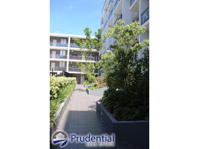 4D/541 Pembroke Road, Leumeah NSW 2560