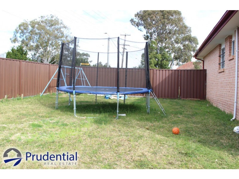 4/30-36 Warwick Street, Minto NSW 2566