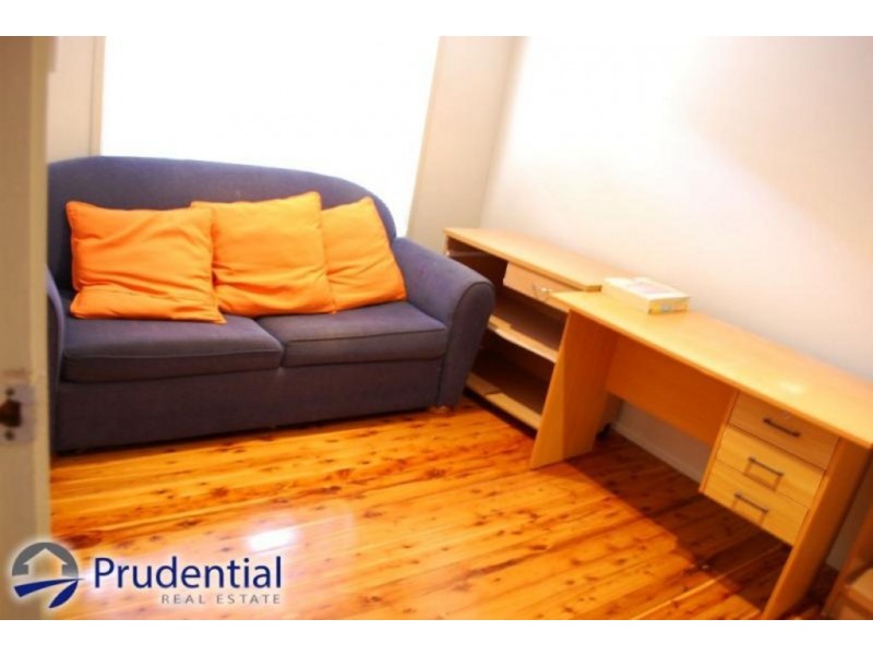 7 Madang Place, Glenfield NSW 2167